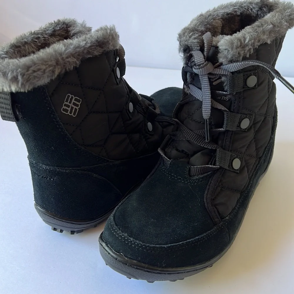 Columbia Minx Shorty Ommni Heat Boots Black Waterresistant 6.5 New in Box